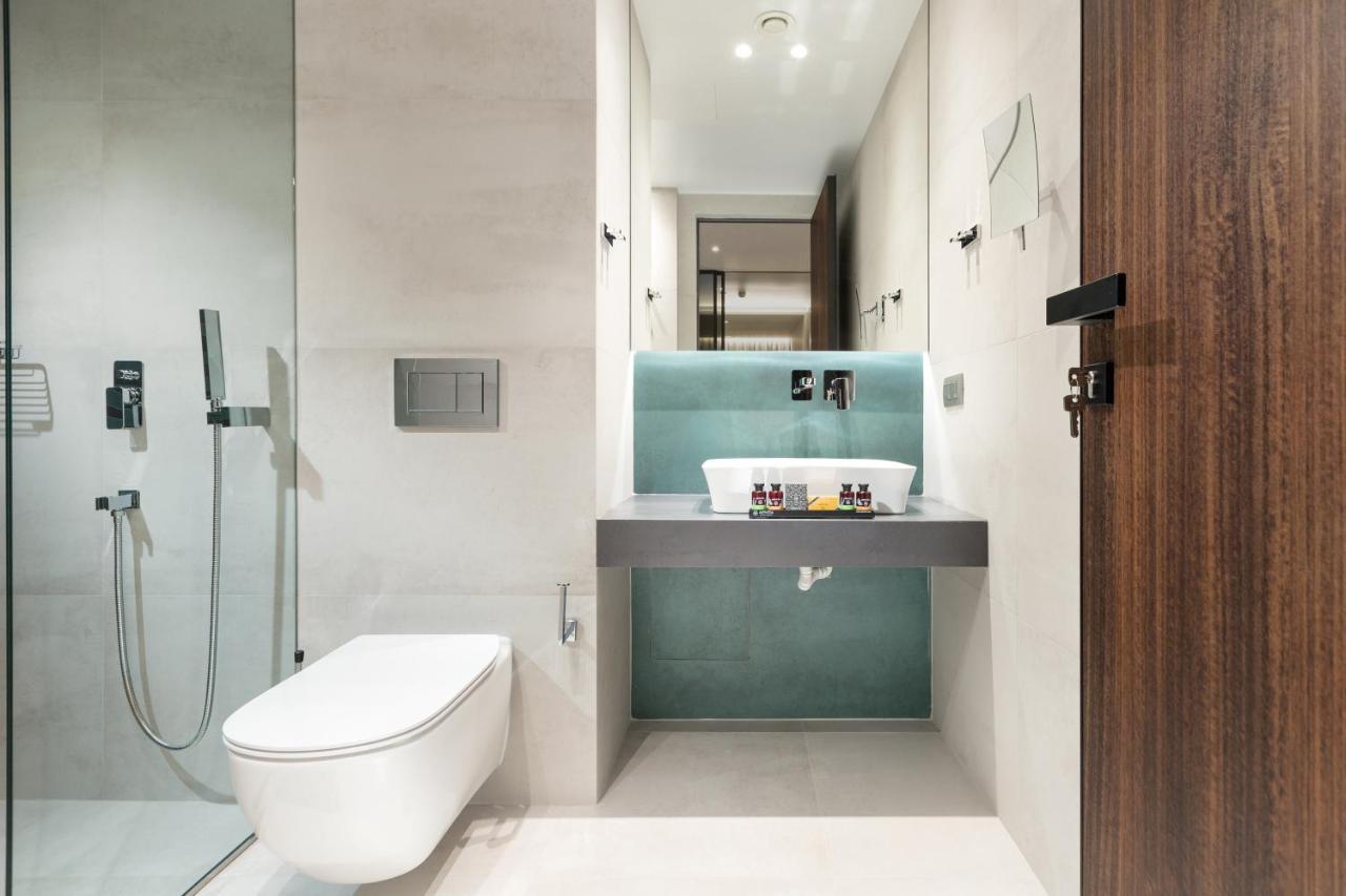 Ivis 4 Boutique Hotel 아테네 외부 사진