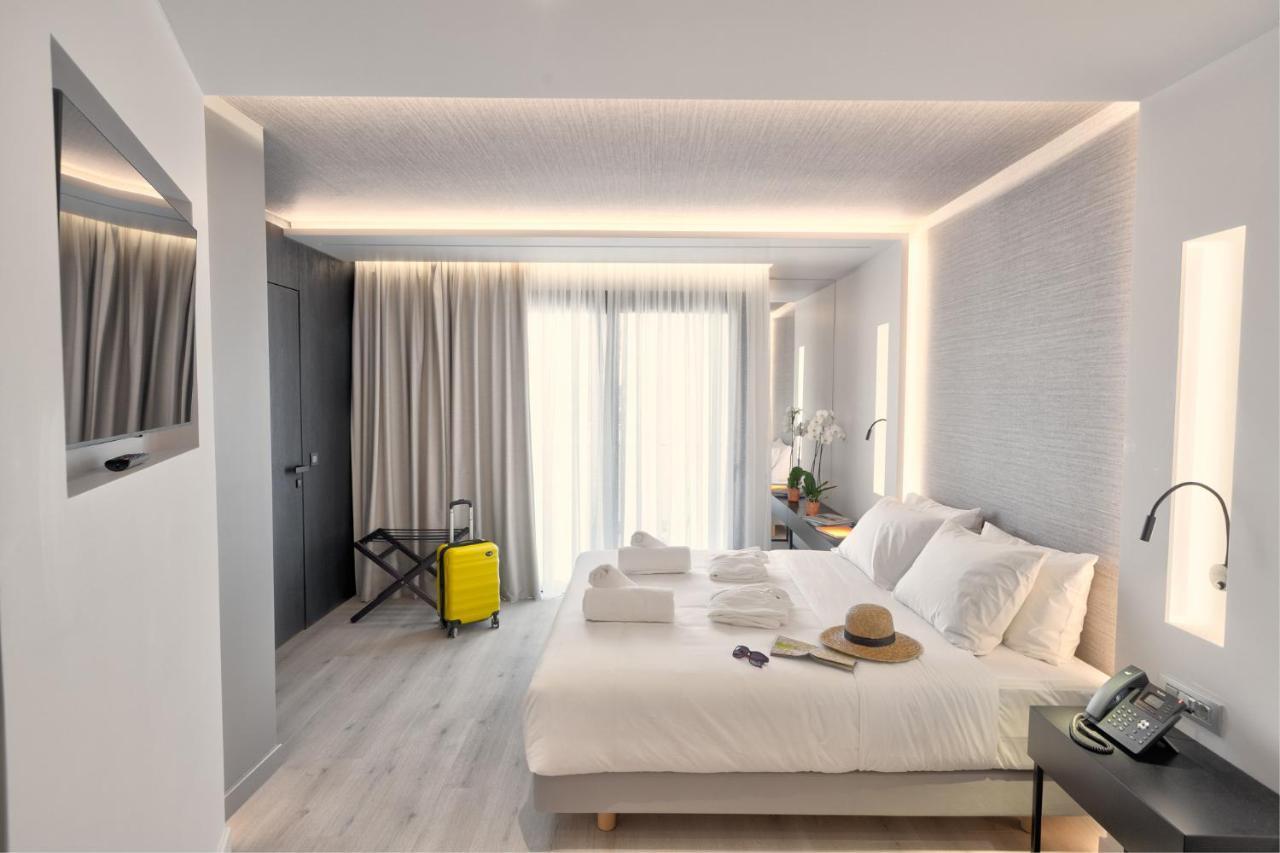 Ivis 4 Boutique Hotel 아테네 외부 사진